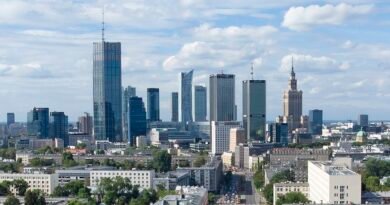 Discovering Warsaw: A Comprehensive Guide to the Capital of Poland
